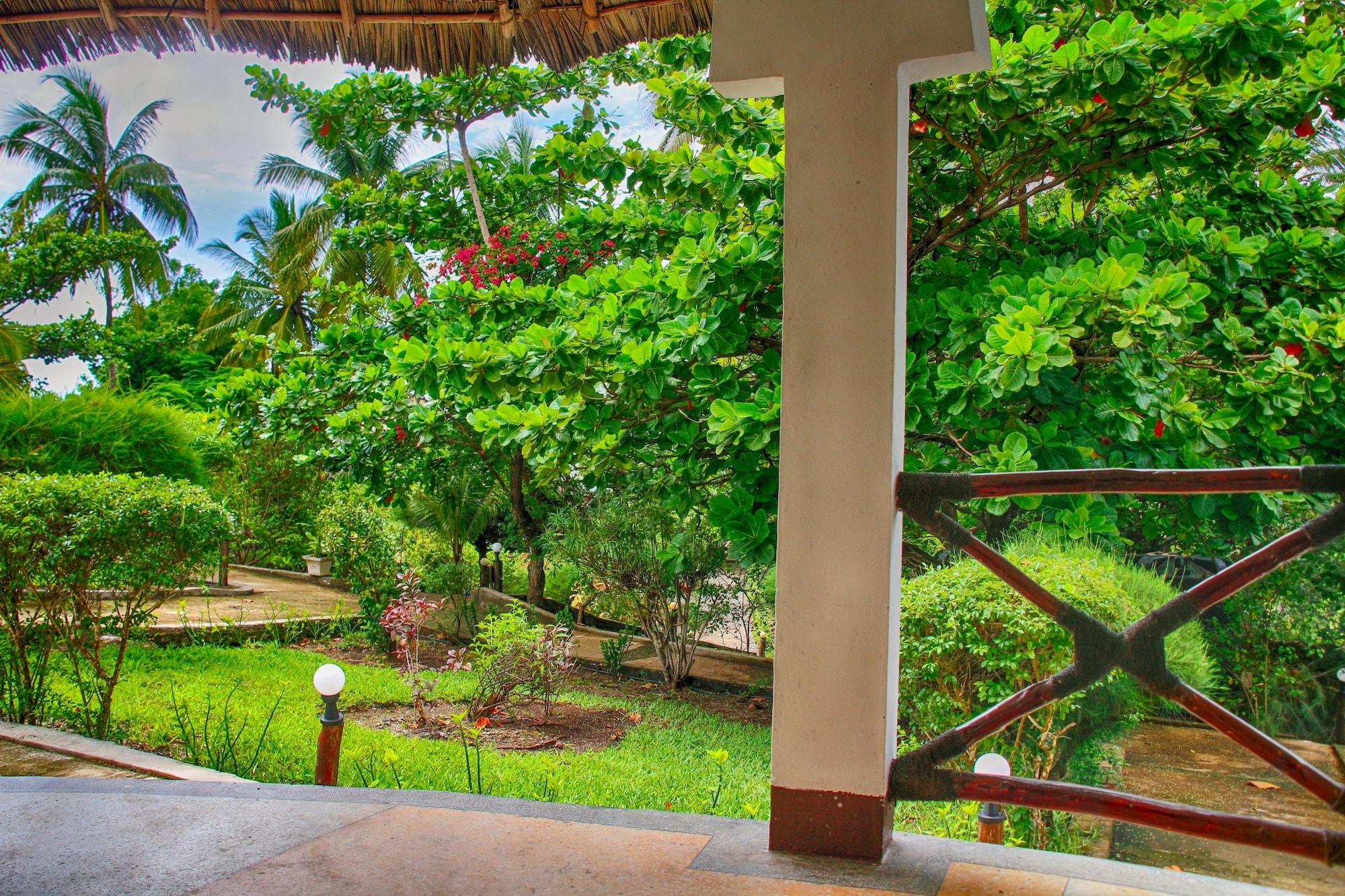 African Sun Sand Sea Beach Resort & Spa Bwejuu Dış mekan fotoğraf