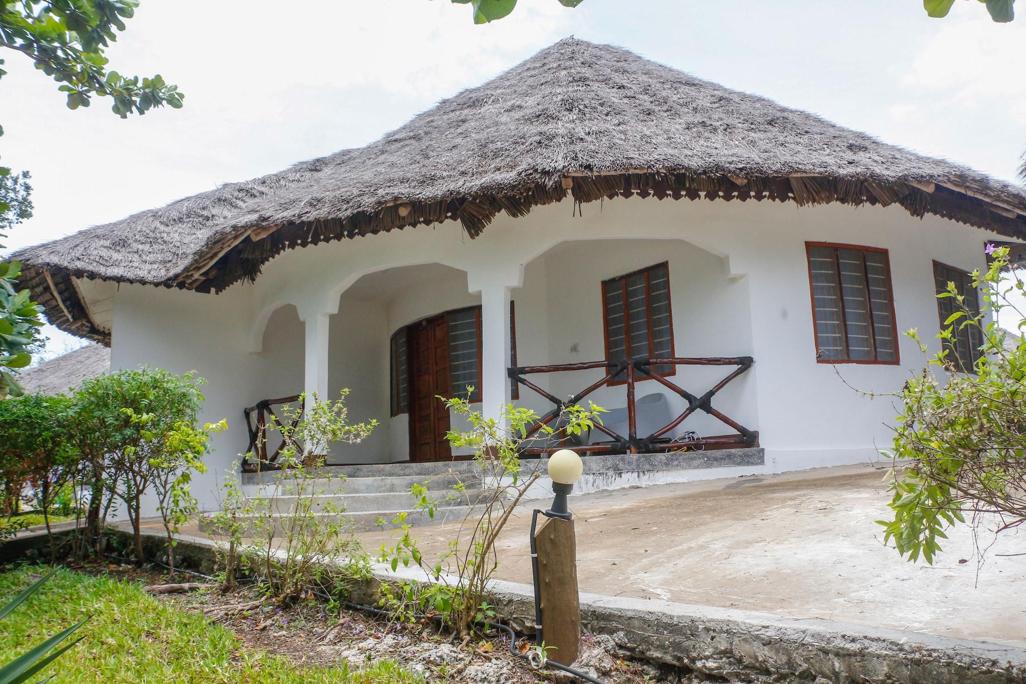 African Sun Sand Sea Beach Resort & Spa Bwejuu Dış mekan fotoğraf