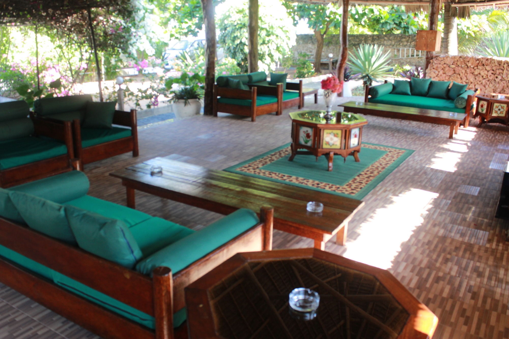 African Sun Sand Sea Beach Resort & Spa Bwejuu Dış mekan fotoğraf