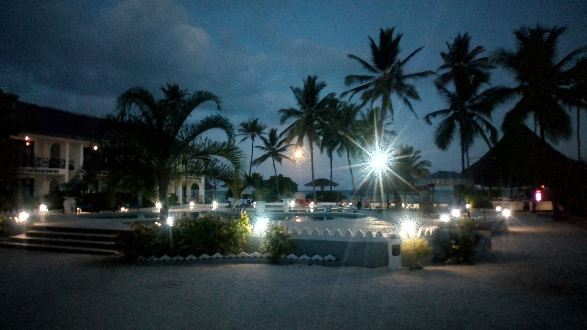 African Sun Sand Sea Beach Resort & Spa Bwejuu Dış mekan fotoğraf