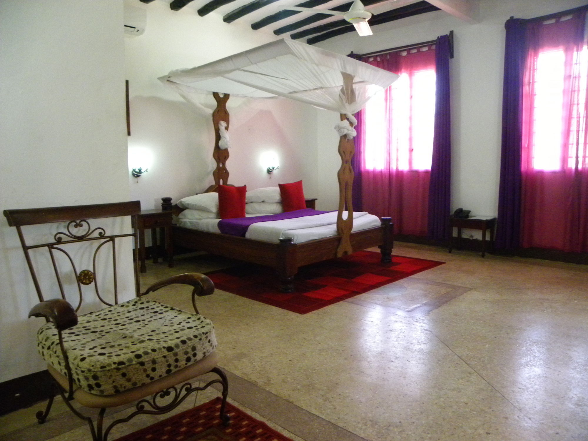 African Sun Sand Sea Beach Resort & Spa Bwejuu Dış mekan fotoğraf